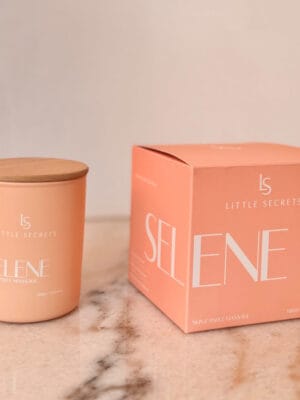 Selene Candle Massage