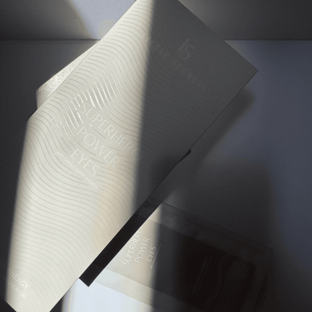 Modern-Clean-Travel-Agency-or-Blogger-Instagram-Post-Photo-Template-2-1000x1000