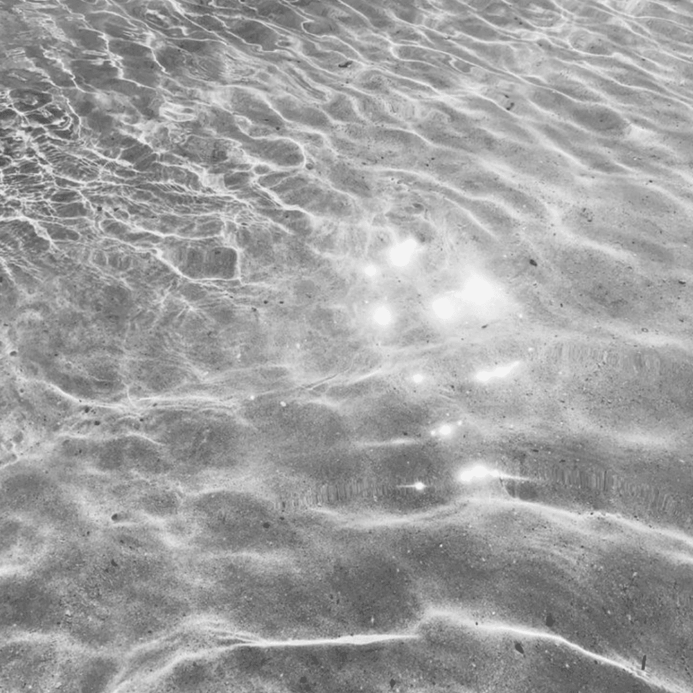 Modern-Clean-Travel-Agency-or-Blogger-Instagram-Post-Photo-Template-3-1000x1000