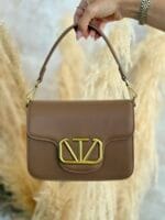 IMG-b202b651c54dcba688a867405cb51c87-V