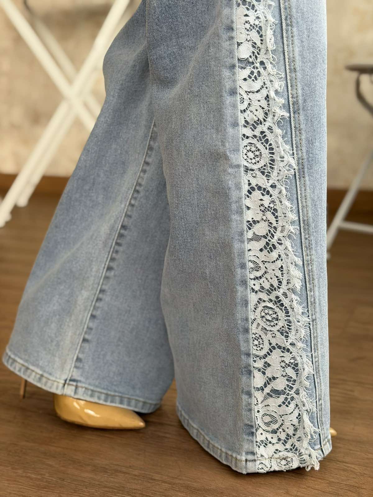 IMG-4ee9384eb8a1c5f6cee5c15d0037e4e8-V