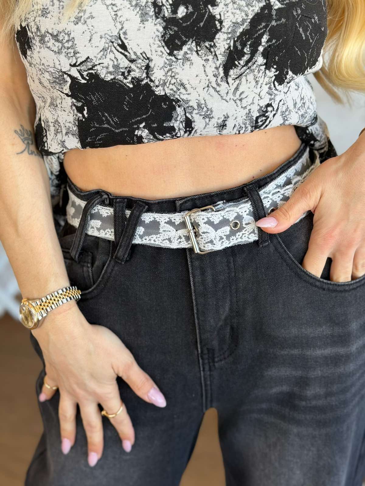 IMG-11f7219bacc38478bf2852d726eb1a45-V