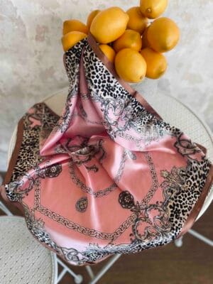 Μαντήλι Ροζ